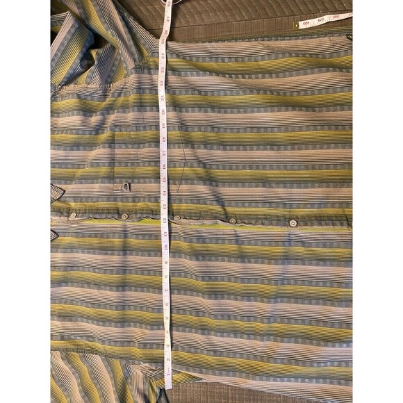 The North Face button up long sleeve shirt - Picture 5 of 7